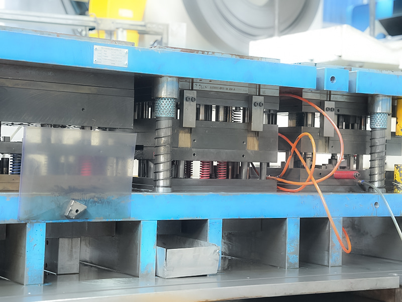 재료 스트립과 곰팡이